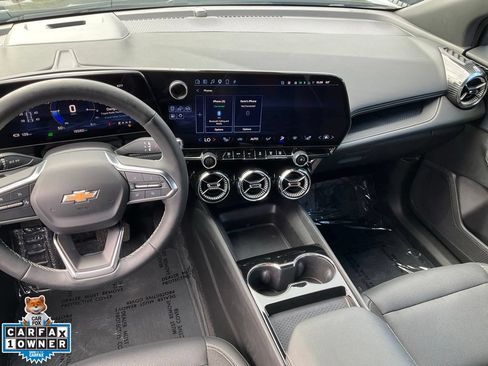 Used 2024 Chevrolet Blazer EV LT AWD/4WD image 43
