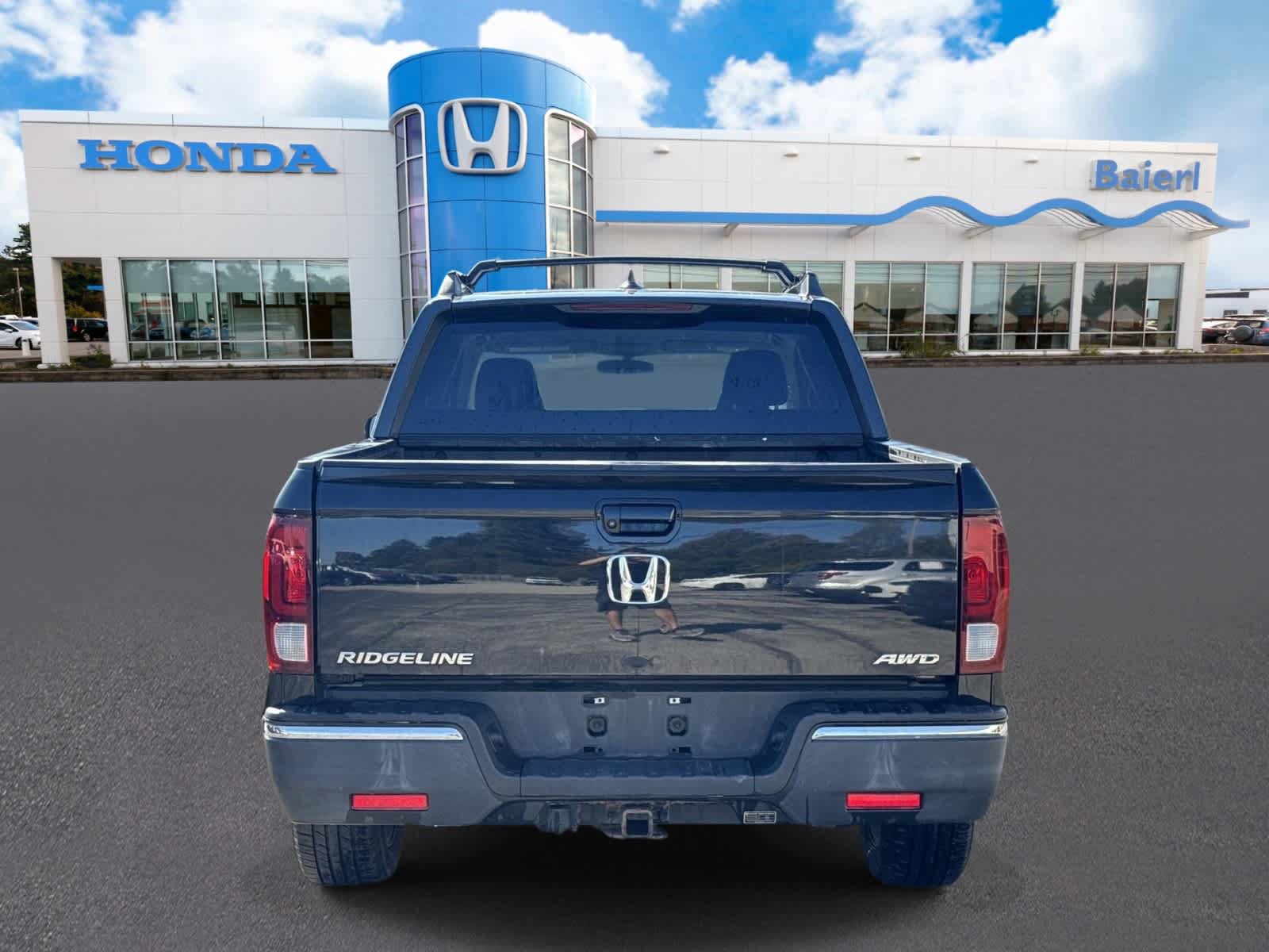 Used 2017 Honda Ridgeline Sport image 4