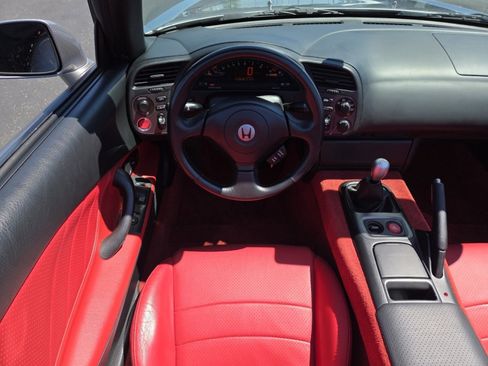 Used 2000 Honda S2000 image 22
