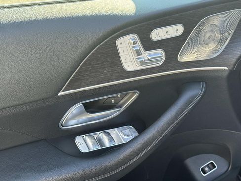 Used 2022 Mercedes-Benz GLS 450 4MATIC image 18