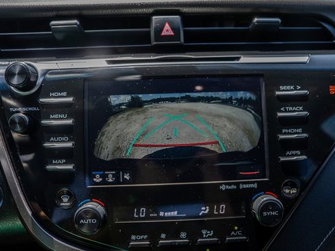 Used 2020 Toyota Camry XSE FWD image 21