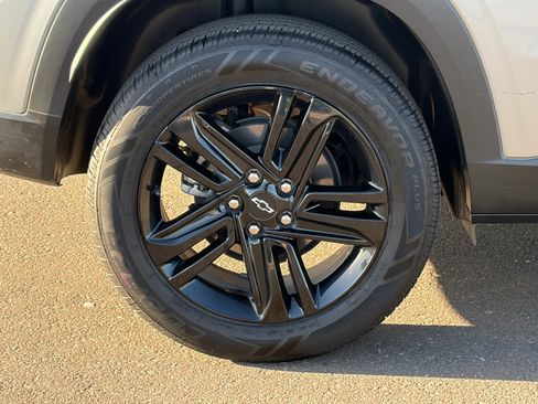 Used 2024 Chevrolet Trax ACTIV w/ Driver Confidence Package FWD image 10