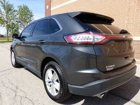 Used 2018 Ford Edge SEL w/ Equipment Group 201A FWD image 8