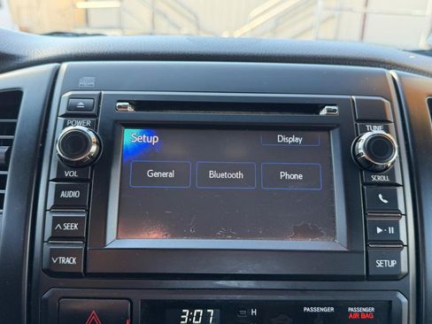 Used 2013 Toyota Tacoma 2WD Access Cab image 38