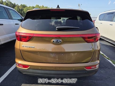 Used 2017 Kia Sportage EX w/ EX Technology Package FWD image 9