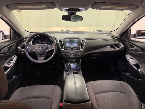 Used 2018 Chevrolet Malibu LT FWD image 20