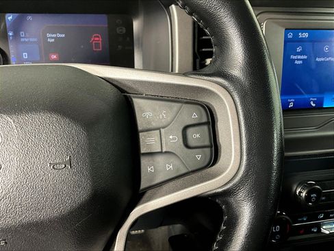 Used 2023 Ford Bronco Outer Banks AWD/4WD image 12