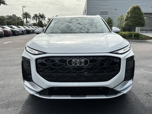 Used 2026 Audi Q3 quattro 2.0T AWD/4WD image 2