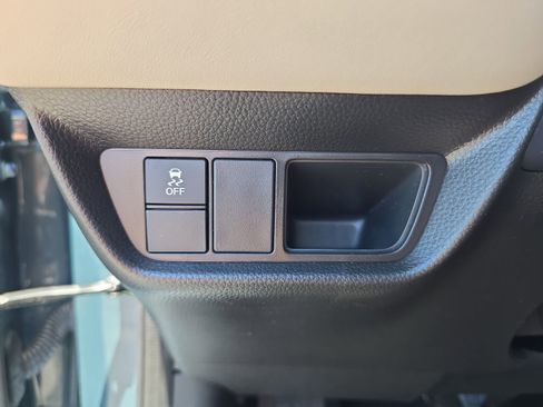 Certified 2025 Honda HR-V LX image 20