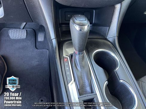 Certified 2019 Chevrolet Equinox LT image 19