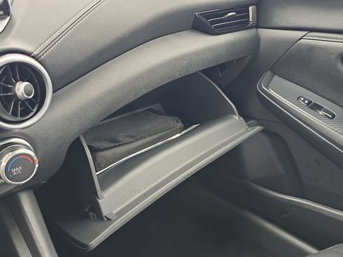 Used 2024 Nissan Sentra SV image 28