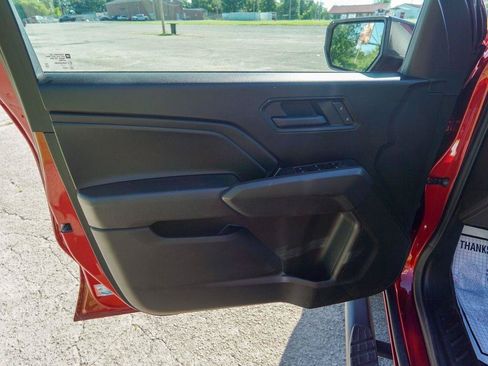 Used 2025 Chevrolet Colorado Trail Boss AWD/4WD image 14