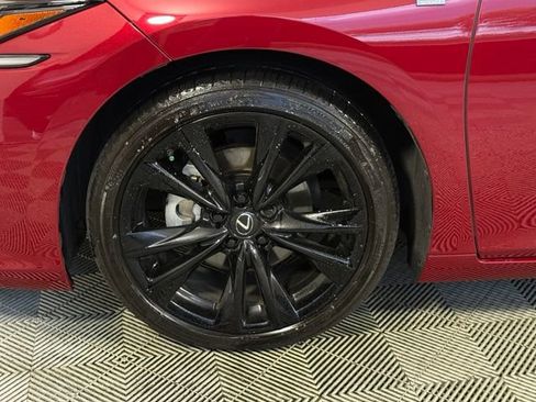 Used 2022 Lexus ES 350 F Sport w/ Accessory Package 2 FWD image 18