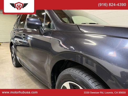 Used 2017 Subaru Forester 2.5i Limited image 10