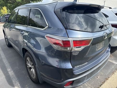 Used 2015 Toyota Highlander XLE AWD/4WD image 7