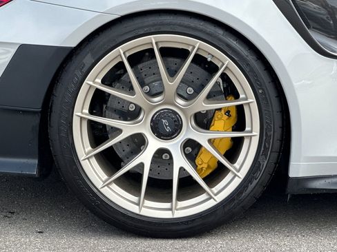 Used 2018 Porsche 911 GT2 RS image 41
