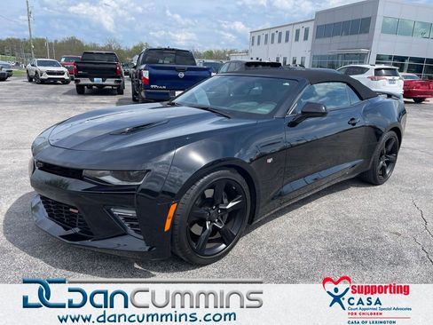 Used 2018 Chevrolet Camaro SS image 1