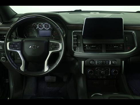 Used 2021 Chevrolet Tahoe Z71 w/ Z71 Signature Package image 15