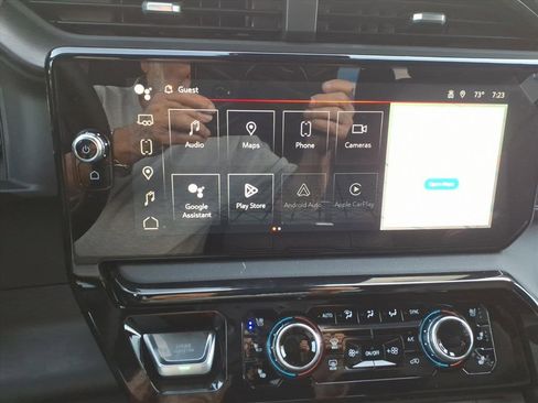 New 2026 GMC Sierra 2500 AT4 w/ AT4 Premium Plus Package image 19