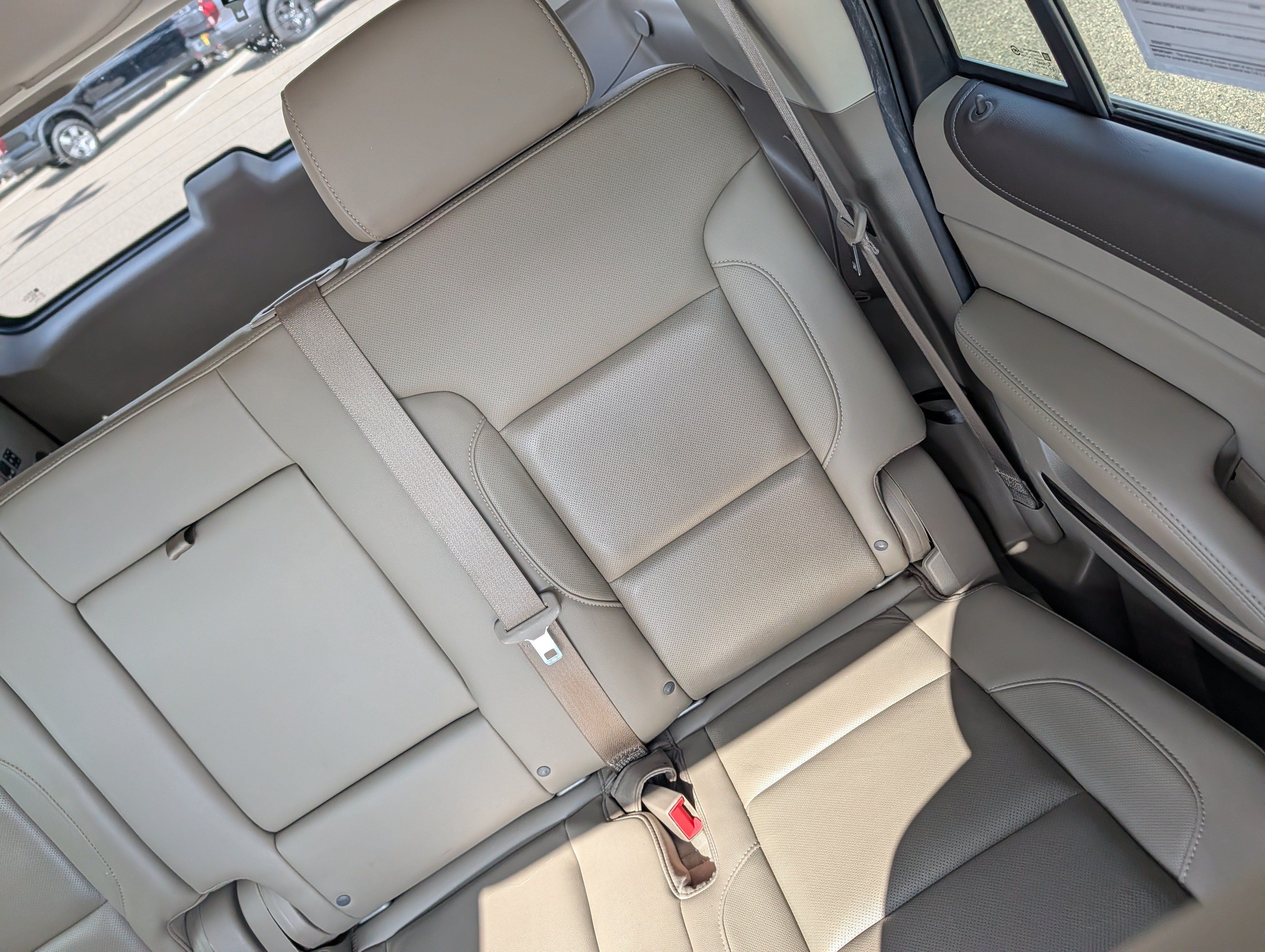Used 2015 GMC Yukon SLT w/ Open Road Package AWD/4WD image 14