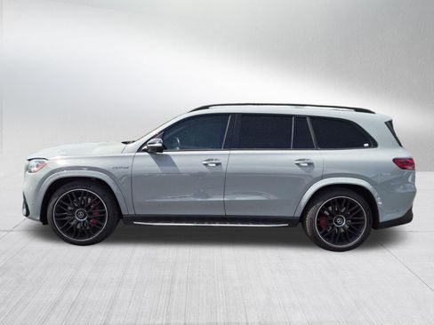 Used 2024 Mercedes-Benz GLS 63 AMG 4MATIC image 2