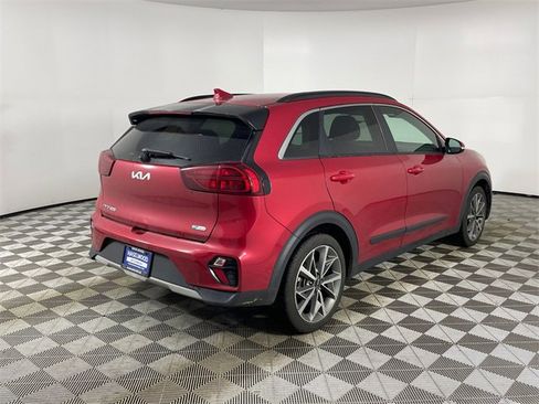 Used 2022 Kia Niro Touring Special Edition image 17