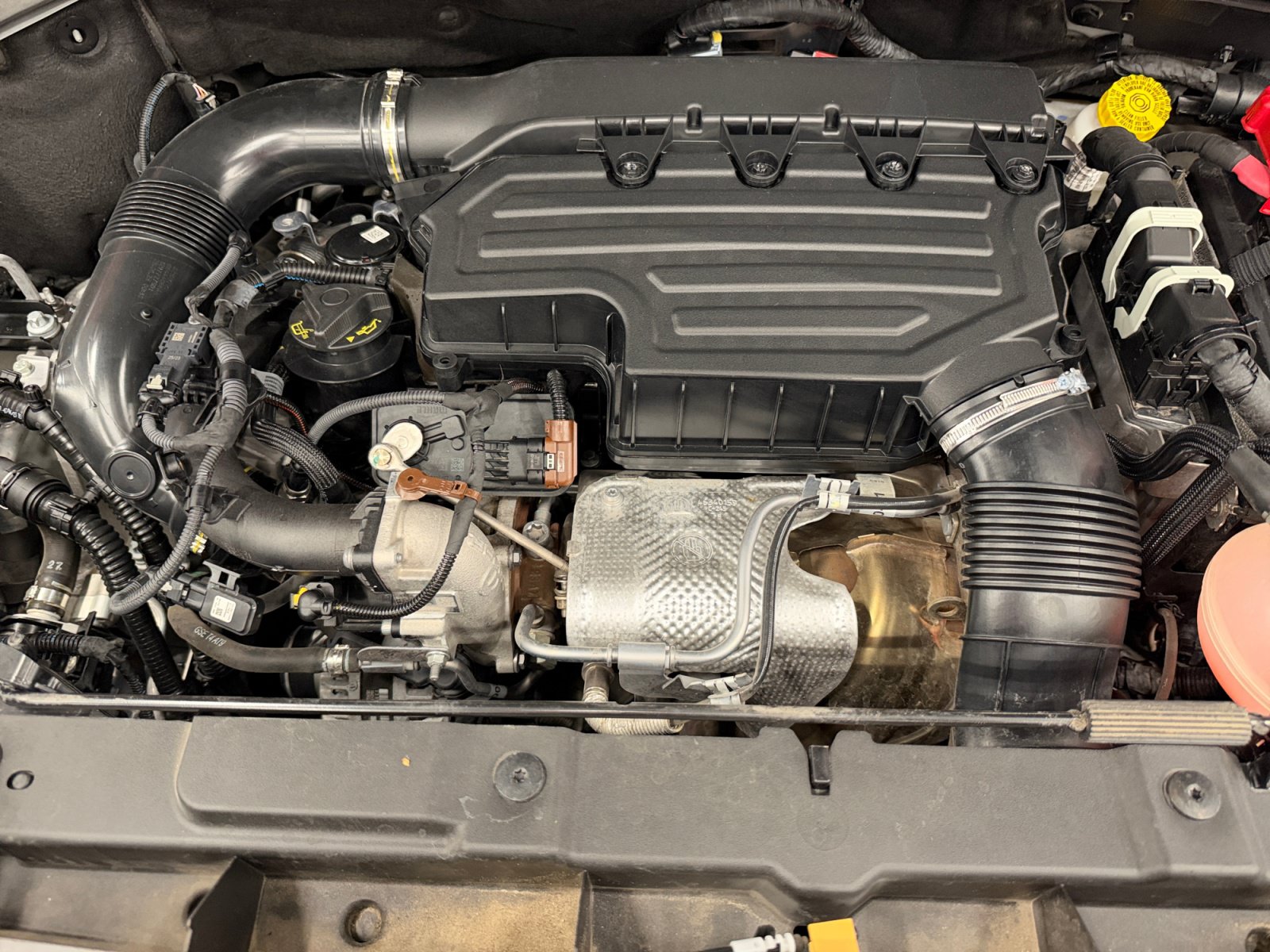 Used 2023 Jeep Renegade Latitude AWD/4WD image 29