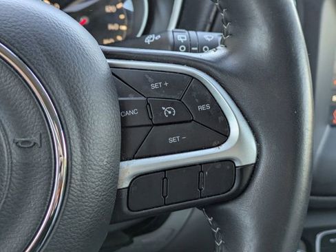 Used 2018 Jeep Compass Latitude w/ Popular Equipment Group image 29