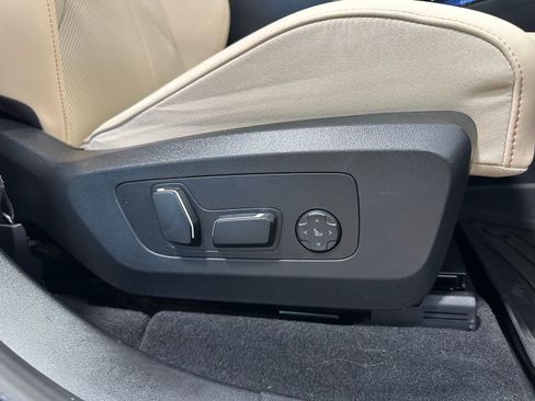 Used 2025 BMW X3 xDrive30i w/ Premium Package image 39