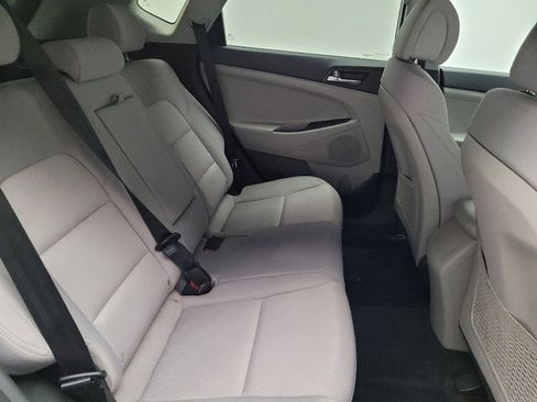 Used 2018 Hyundai Tucson SEL image 19