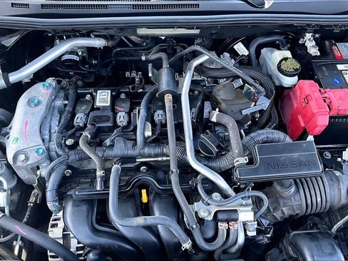 Used 2020 Nissan Sentra SV FWD image 32