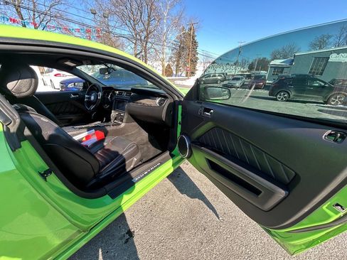 Used 2013 Ford Mustang Premium image 16