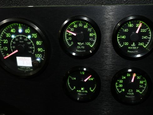 Used 1990 HUMMER H1 image 25