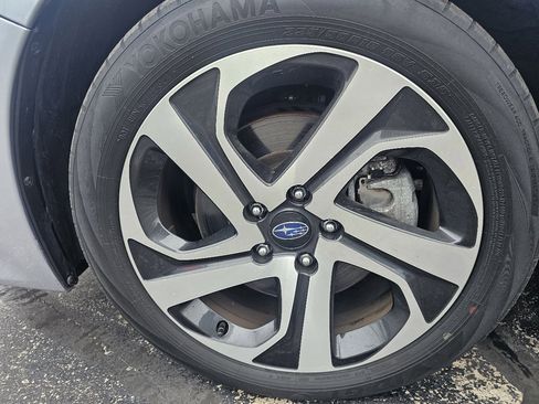 Used 2022 Subaru Legacy Limited XT image 9