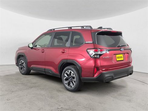 Certified 2025 Subaru Forester Premium w/ Convenience Package #1 image 3