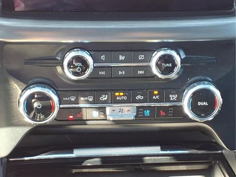 Used 2023 Ford F150 Lariat w/ Equipment Group 502A High AWD/4WD image 25