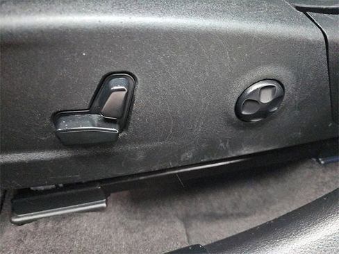 Used 2019 Dodge Charger Scat Pack w/ Navigation & Travel Group image 16