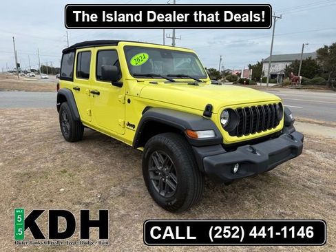 Used 2024 Jeep Wrangler Sport S image 1