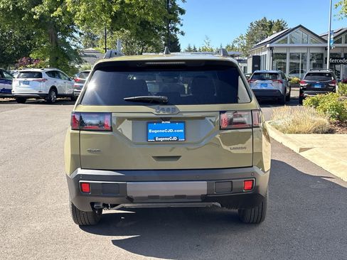 New 2026 Jeep Cherokee Laredo AWD/4WD image 4
