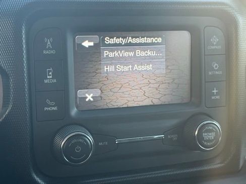 Used 2019 Jeep Wrangler Unlimited Sport image 34