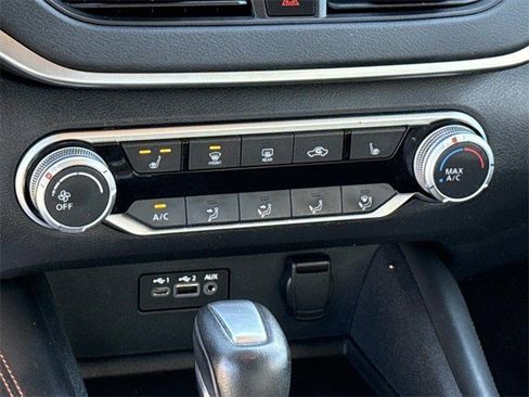 Used 2020 Nissan Altima 2.5 SR w/ Premium Package image 22