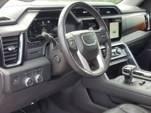 Used 2023 GMC Sierra 1500 Denali AWD/4WD image 9