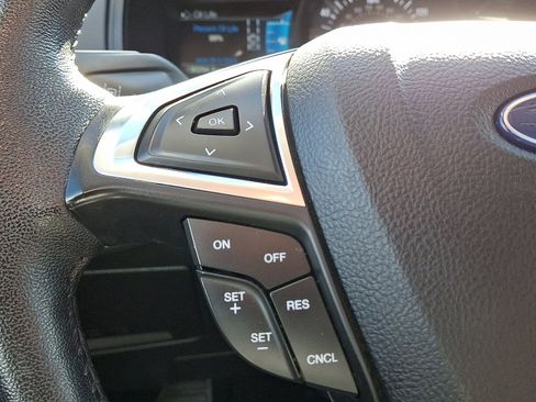 Certified 2022 Ford Edge SEL w/ Convenience Package image 21