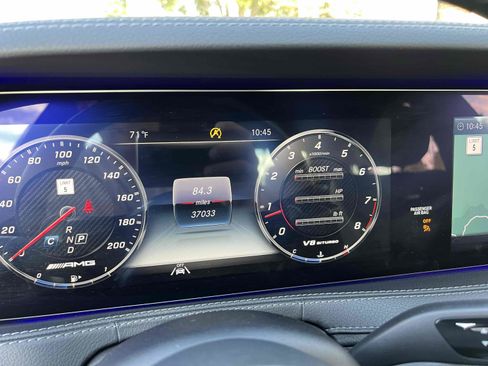 Used 2020 Mercedes-Benz S 63 AMG 4MATIC Sedan w/ Driver Assistance Package image 10