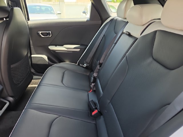 New 2026 Kia K4 GT-Line w/ GT-Line Premium Package FWD image 11