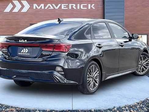 Used 2023 Kia Forte GT-Line w/ GT-Line Premium Package FWD image 5