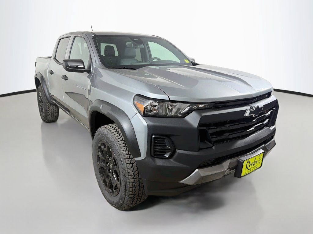 New 2026 Chevrolet Colorado Trail Boss AWD/4WD image 3