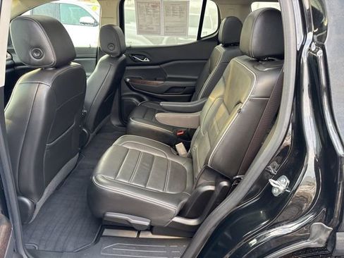 Used 2023 GMC Acadia Denali w/ Black Diamond Edition image 19