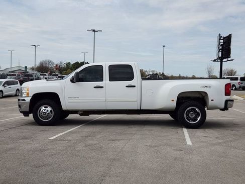 Used 2013 Chevrolet Silverado 3500 LT w/ Interior Plus Package image 4