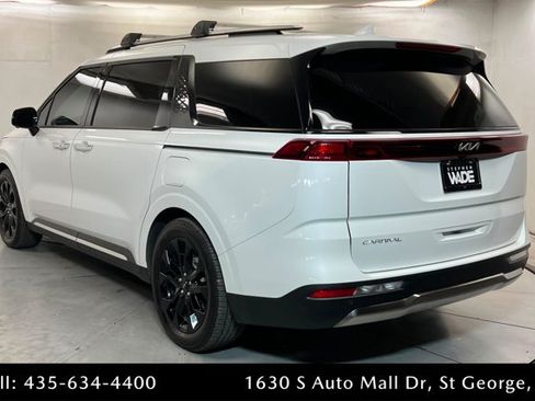 Used 2024 Kia Carnival SX FWD image 3